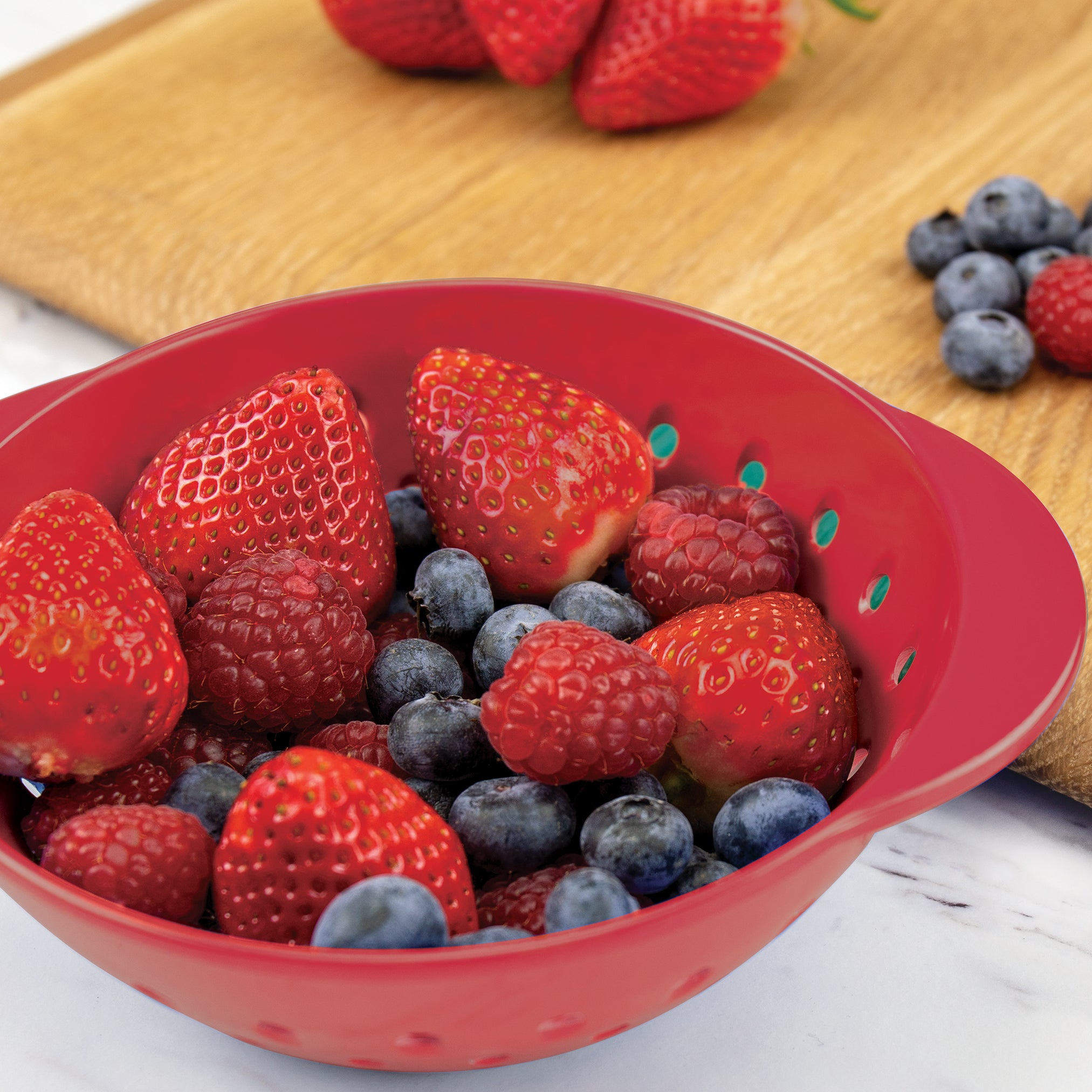 Mini Berry Colander, Small Berry Strainer & Rinser – Tovolo