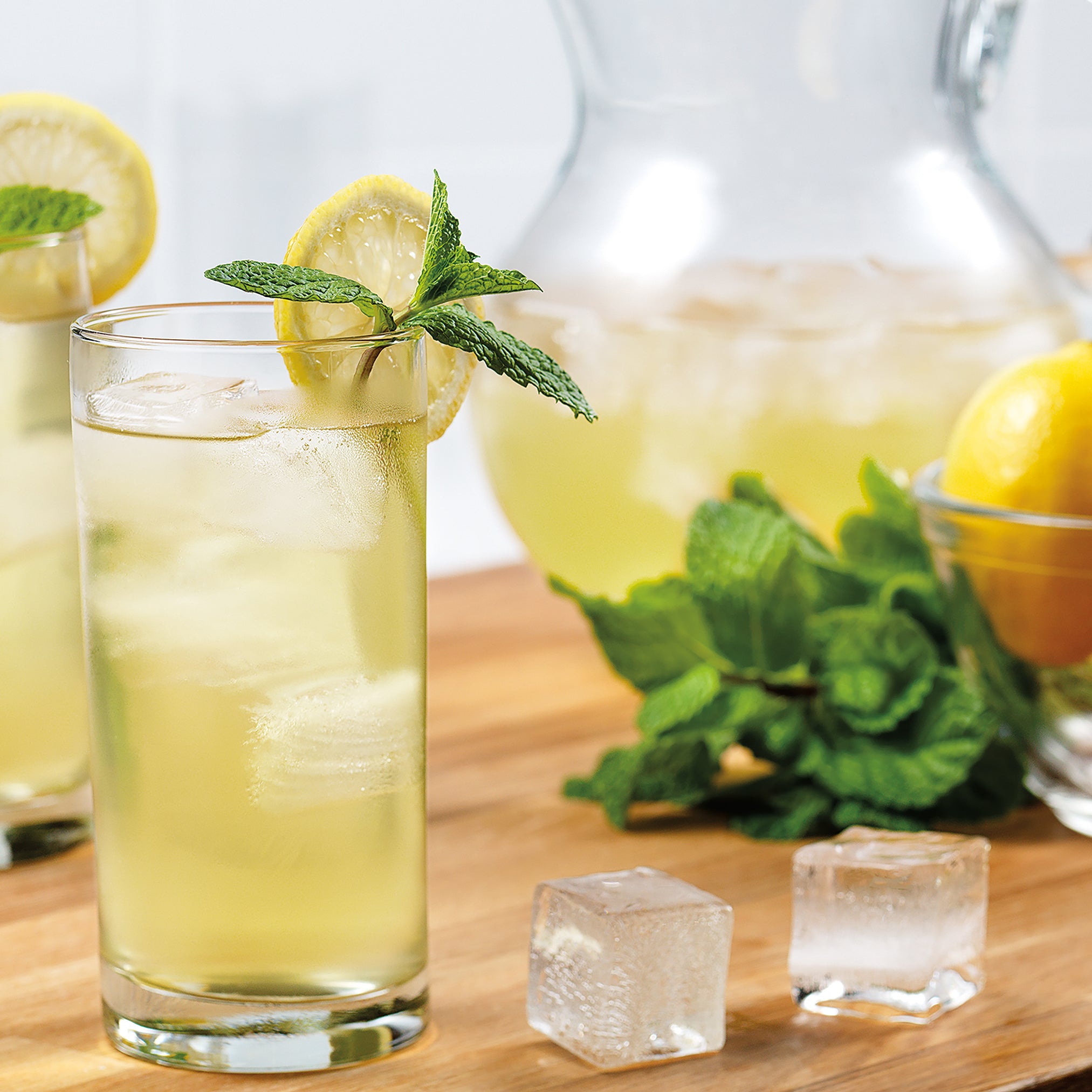 Perfect Cube Ice Mold