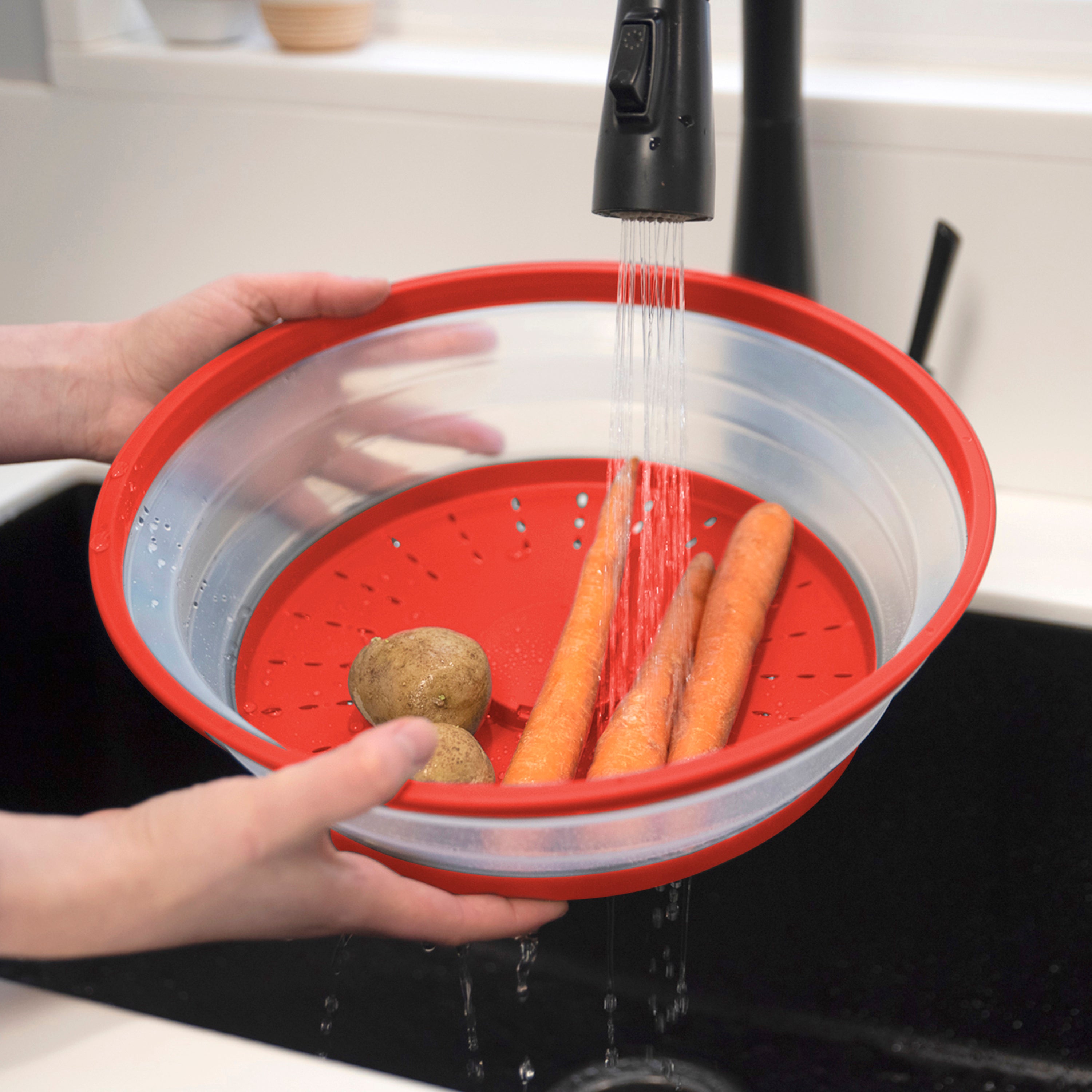 Collapsible Microwave Food Cover