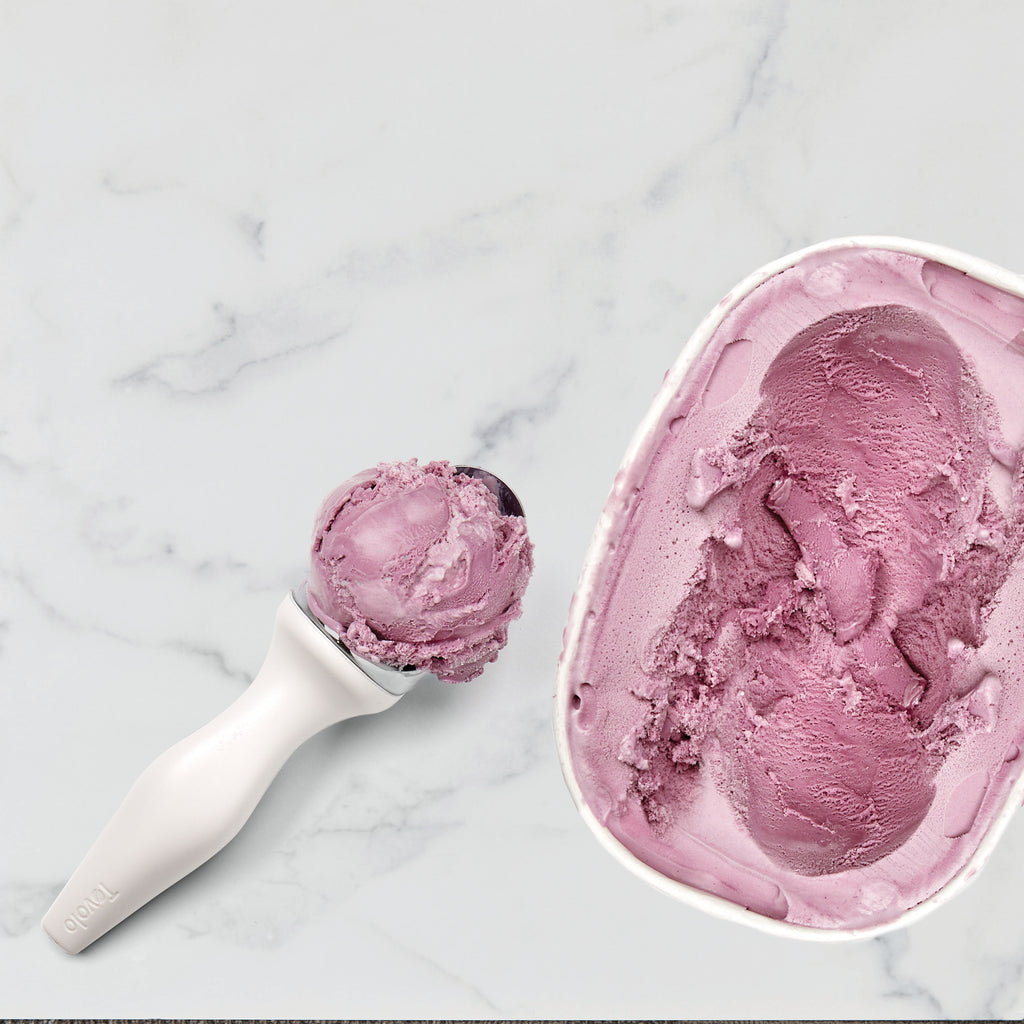 Tilt Up Ice Cream Scoop